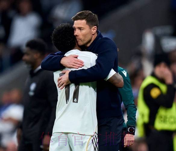 拿400万赔偿金走人!阿隆索忠告皇马:别给球员巨大的权力 拿400万赔偿金走人!阿隆索忠告皇马:别给球员巨大的权力